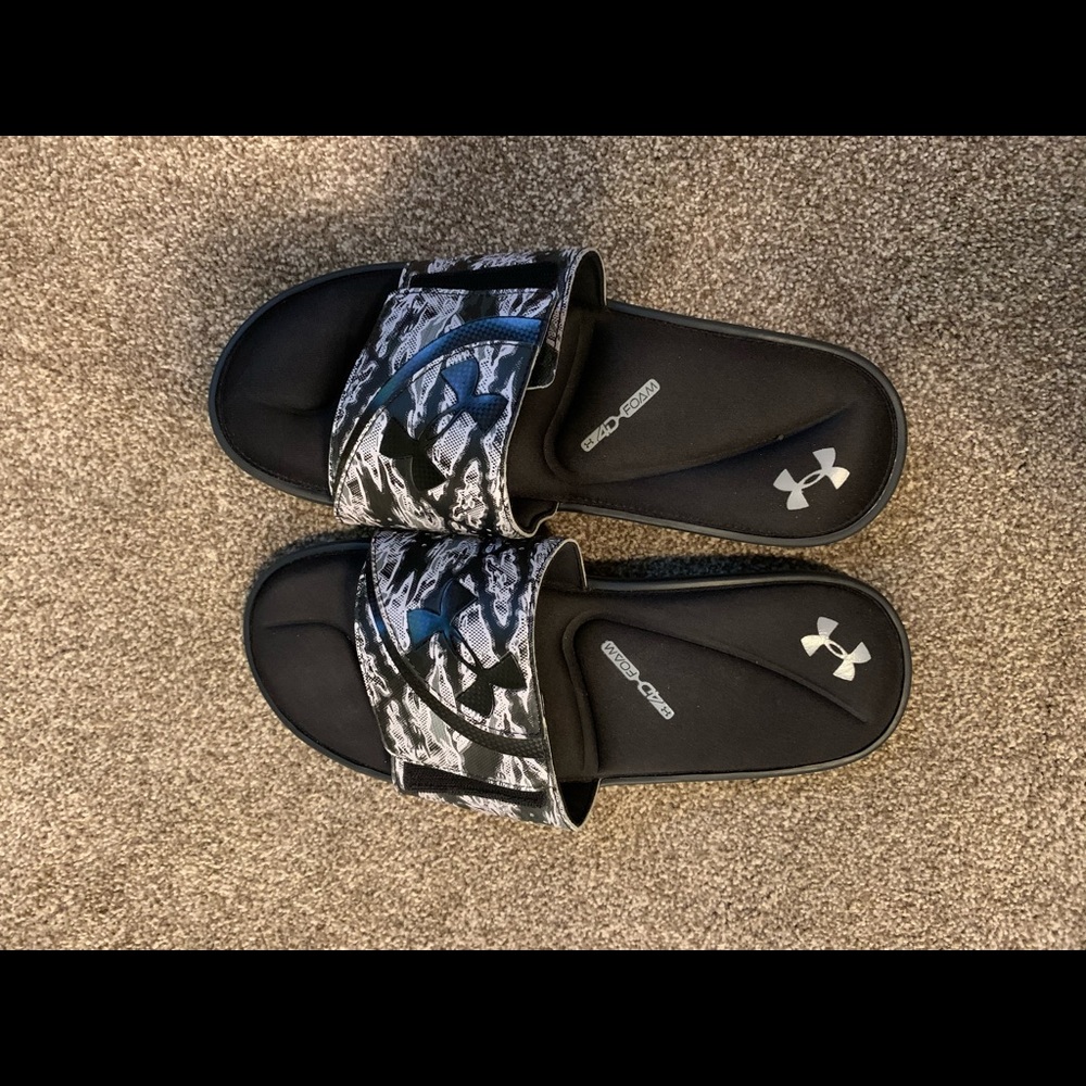 Under armour slides